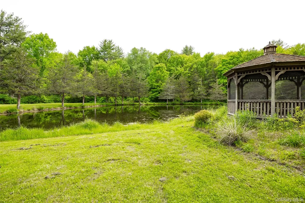 129 Clinton Corners Road Salt Point NY 12578