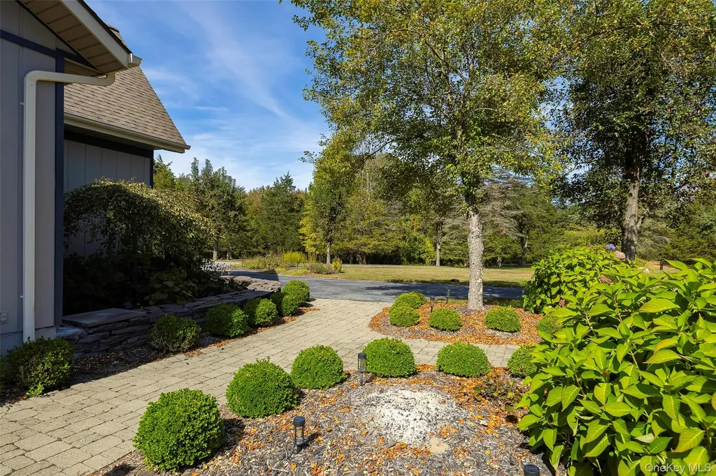129 Clinton Corners Road Salt Point NY 12578