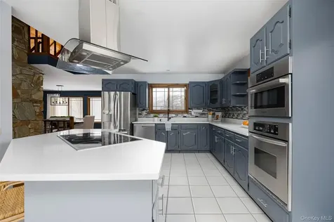 129 Clinton Corners Road Salt Point NY 12578