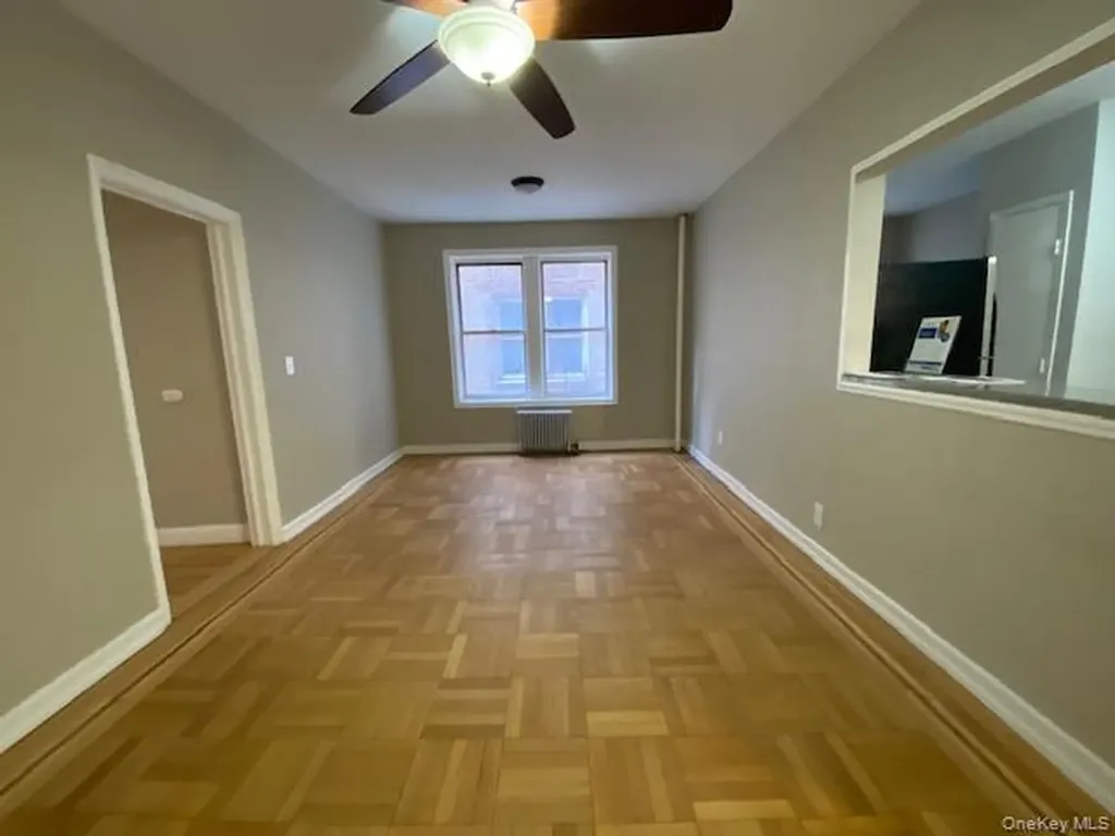 1075 Grand Concourse Bronx NY 10452
