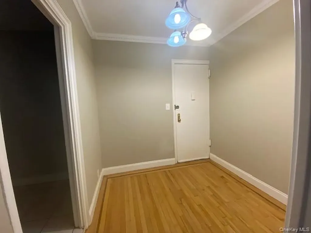 1075 Grand Concourse Bronx NY 10452