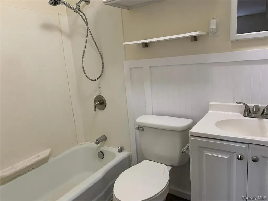 5273 Route 9w Newburgh NY 12550