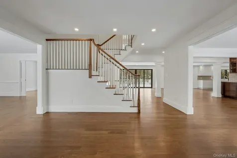32 Sycamore Road Scarsdale NY 10583