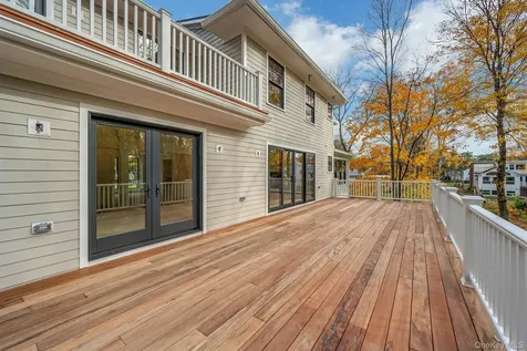 32 Sycamore Road Scarsdale NY 10583