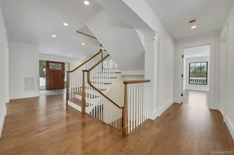 32 Sycamore Road Scarsdale NY 10583