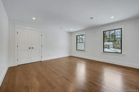 32 Sycamore Road Scarsdale NY 10583