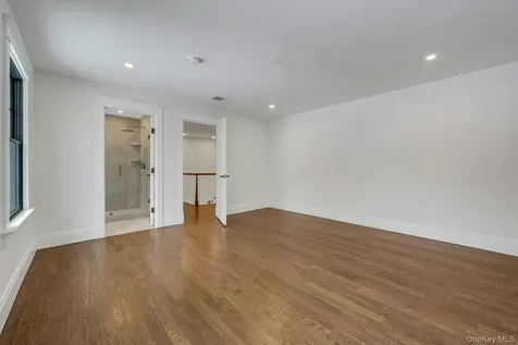 32 Sycamore Road Scarsdale NY 10583