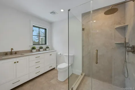 32 Sycamore Road Scarsdale NY 10583