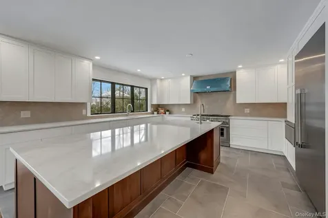 32 Sycamore Road Scarsdale NY 10583