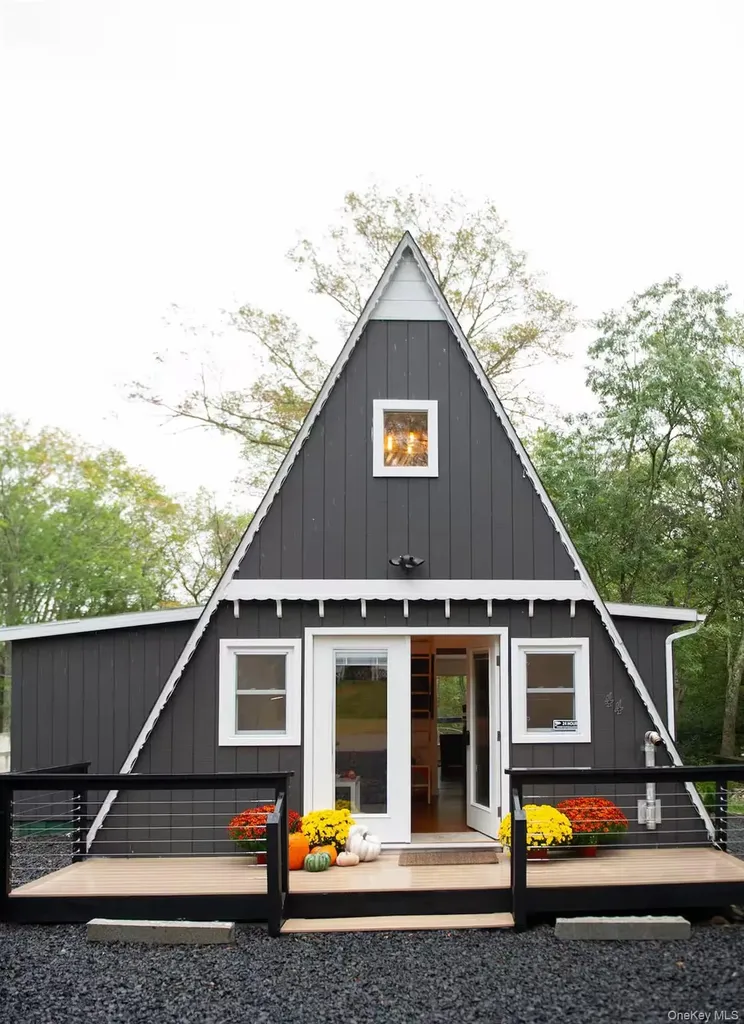 44 Delaware Trail Glen Spey NY 12737