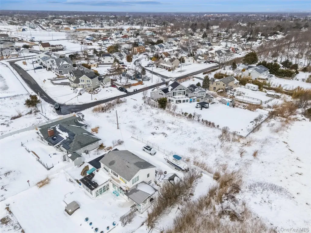 499 Grove Avenue Patchogue NY 11772