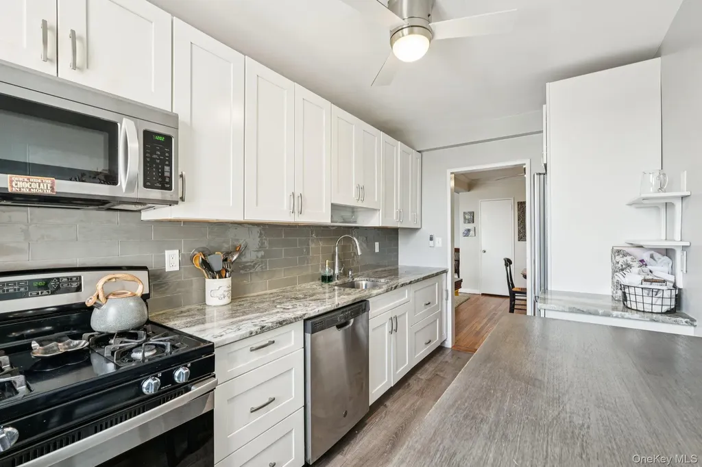 4 Putnam Hill Greenwich NY 06830