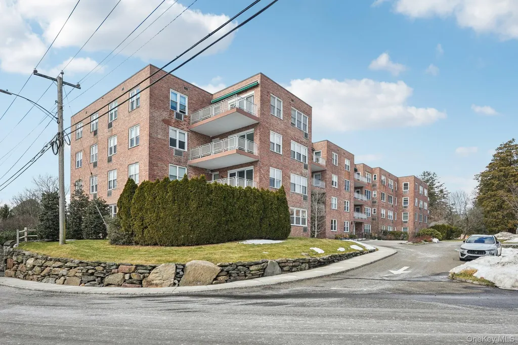 4 Putnam Hill Greenwich NY 06830
