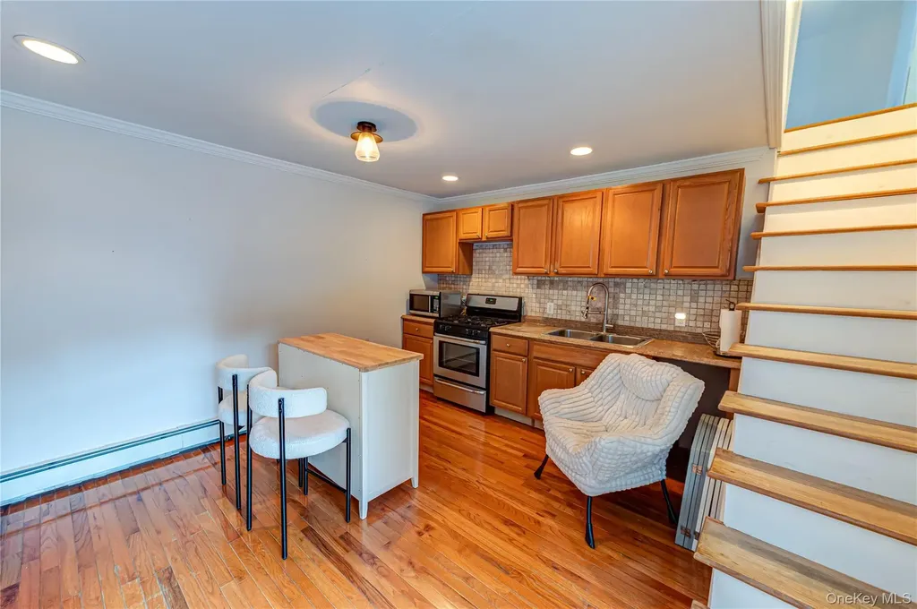 14 Willoughby Place West Islip NY 11795