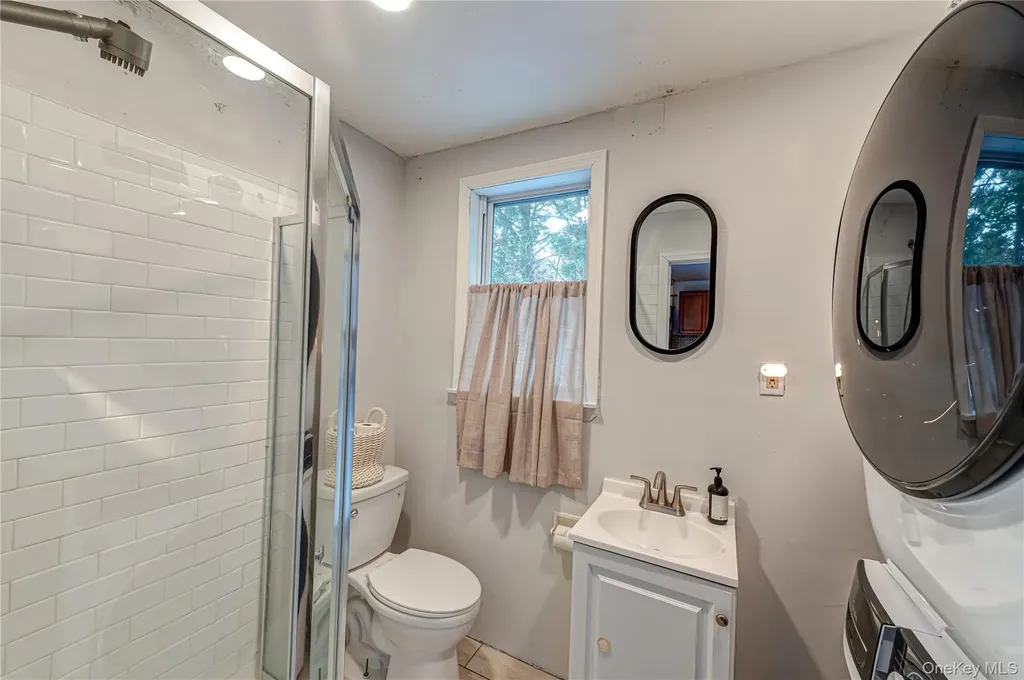 14 Willoughby Place West Islip NY 11795