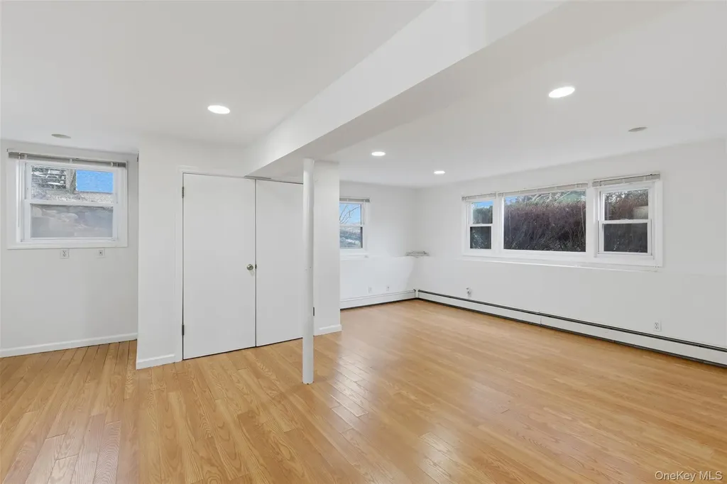 20 N Washington Avenue White Plains NY 10603
