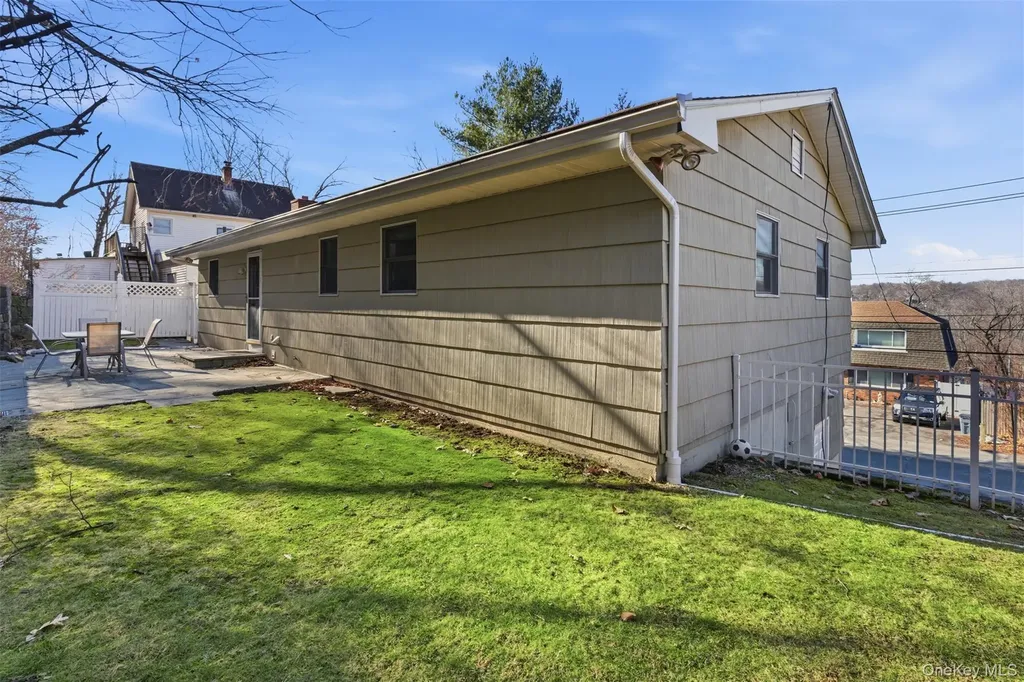20 N Washington Avenue White Plains NY 10603