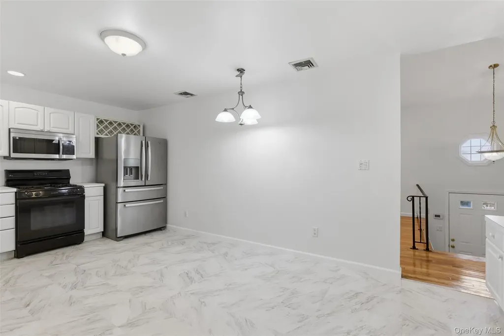20 N Washington Avenue White Plains NY 10603