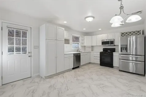 20 N Washington Avenue White Plains NY 10603