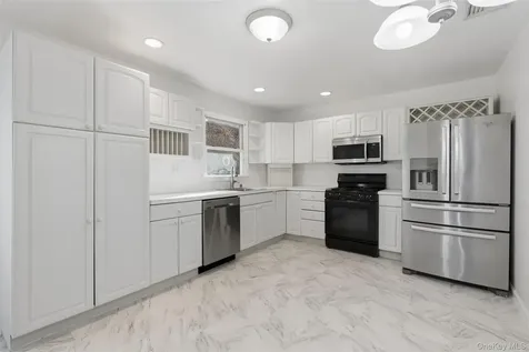 20 N Washington Avenue White Plains NY 10603