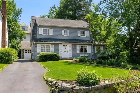 686 Forest Avenue Larchmont NY 10538