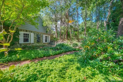 686 Forest Avenue Larchmont NY 10538