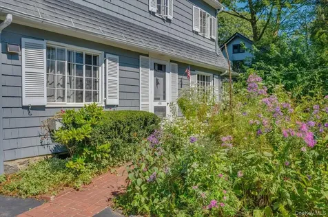 686 Forest Avenue Larchmont NY 10538
