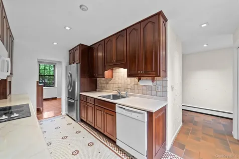 341 Furnace Dock Road Cortlandt Manor NY 10567