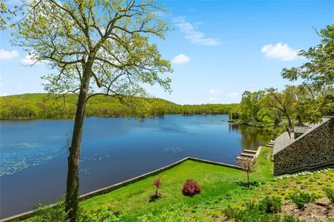 341 Furnace Dock Road Cortlandt Manor NY 10567
