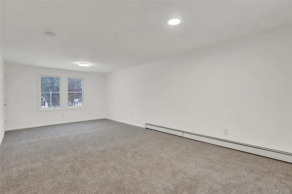 43 Carver Boulevard Bellport NY 11713