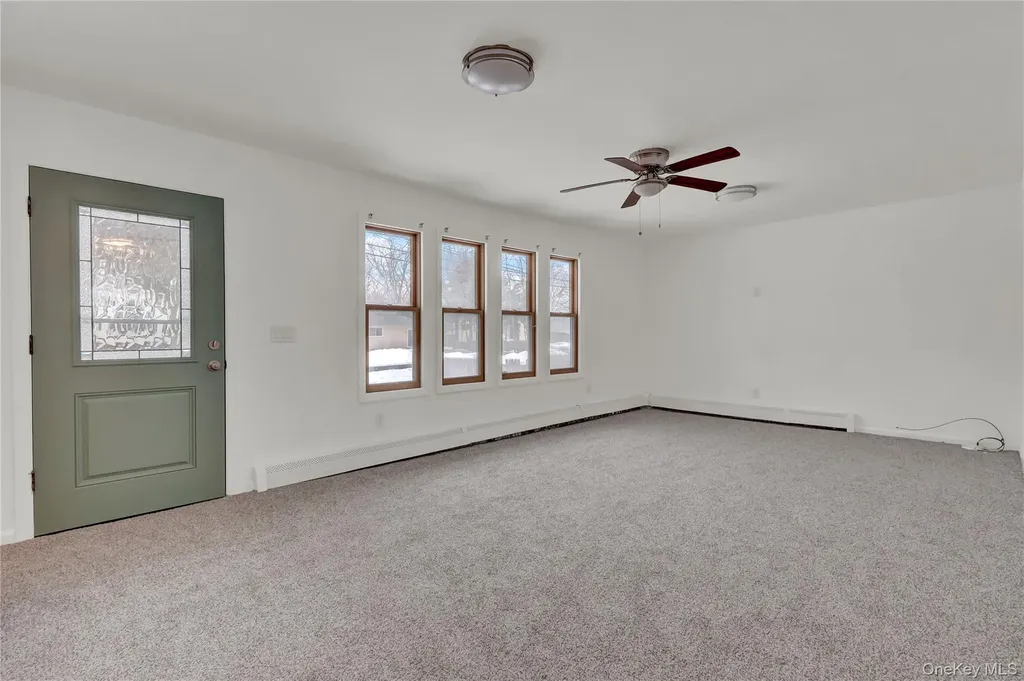 43 Carver Boulevard Bellport NY 11713