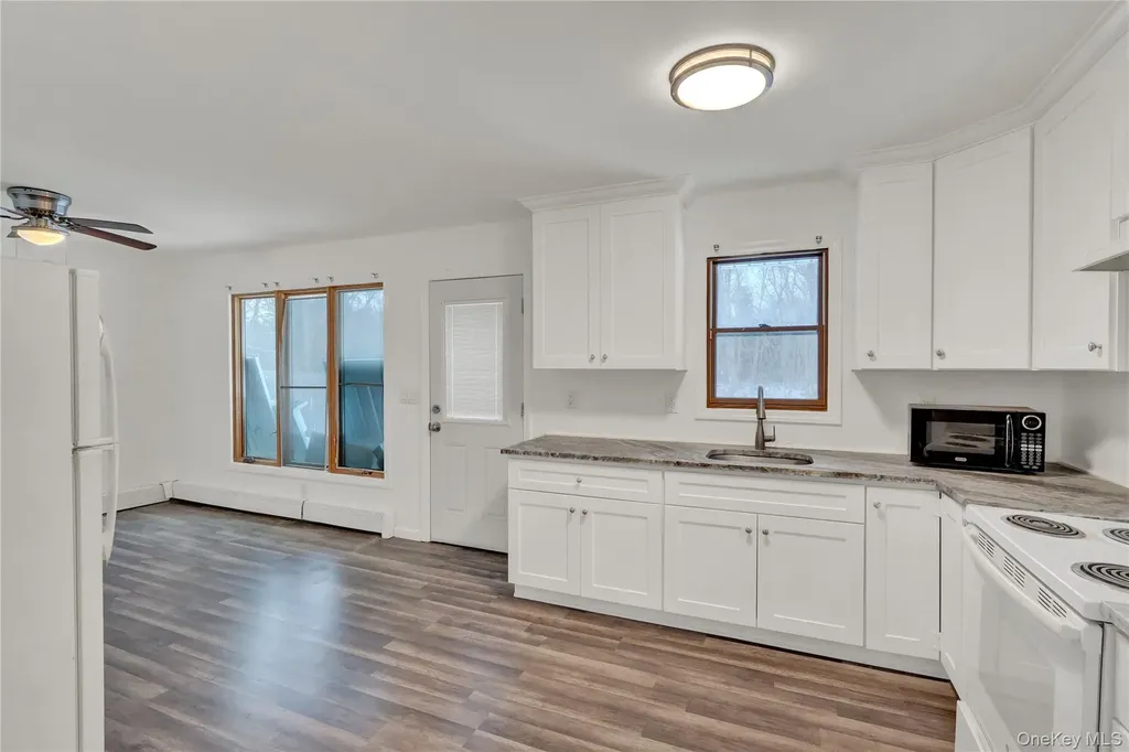 43 Carver Boulevard Bellport NY 11713