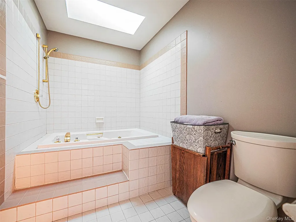 3 Magnolia Lane Warwick NY 10990