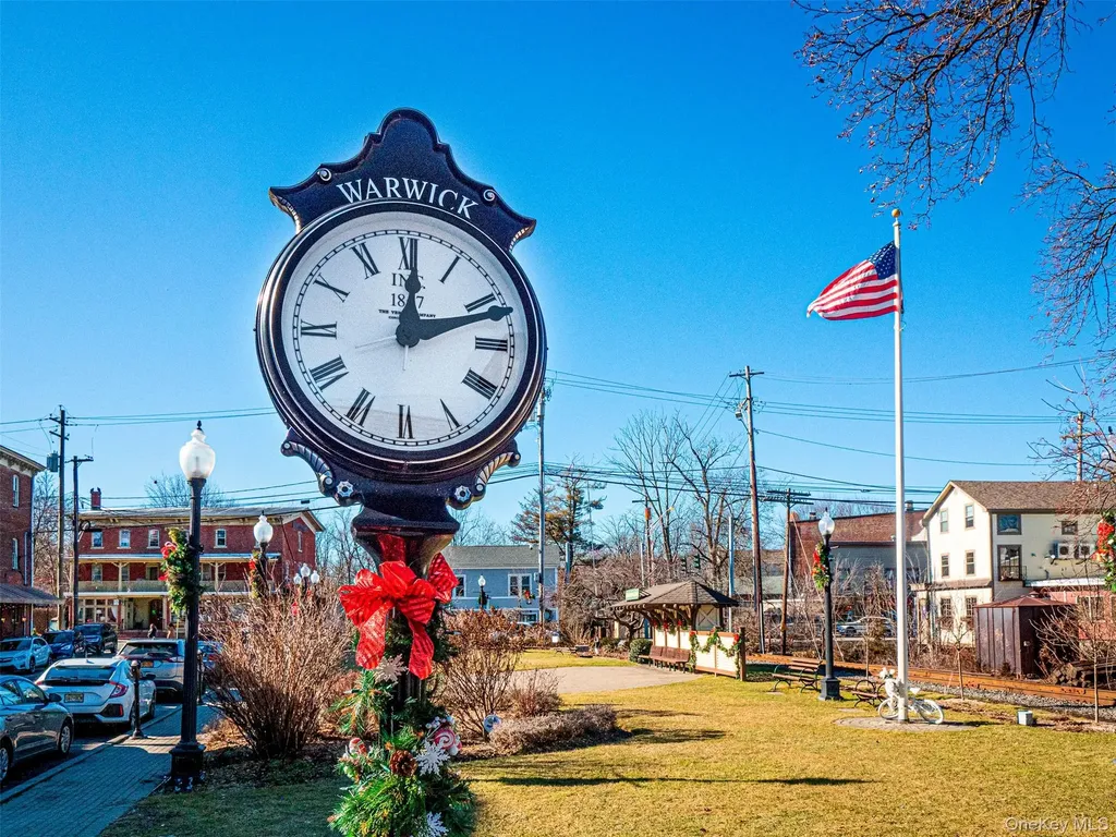 3 Magnolia Lane Warwick NY 10990