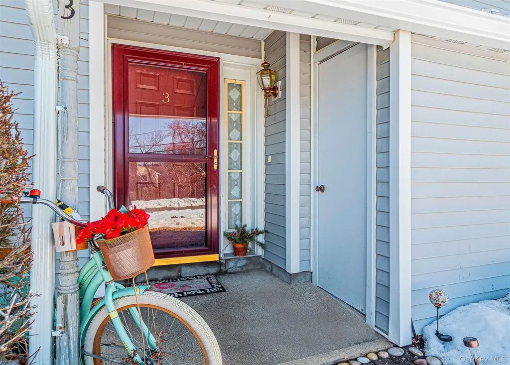 3 Magnolia Lane Warwick NY 10990