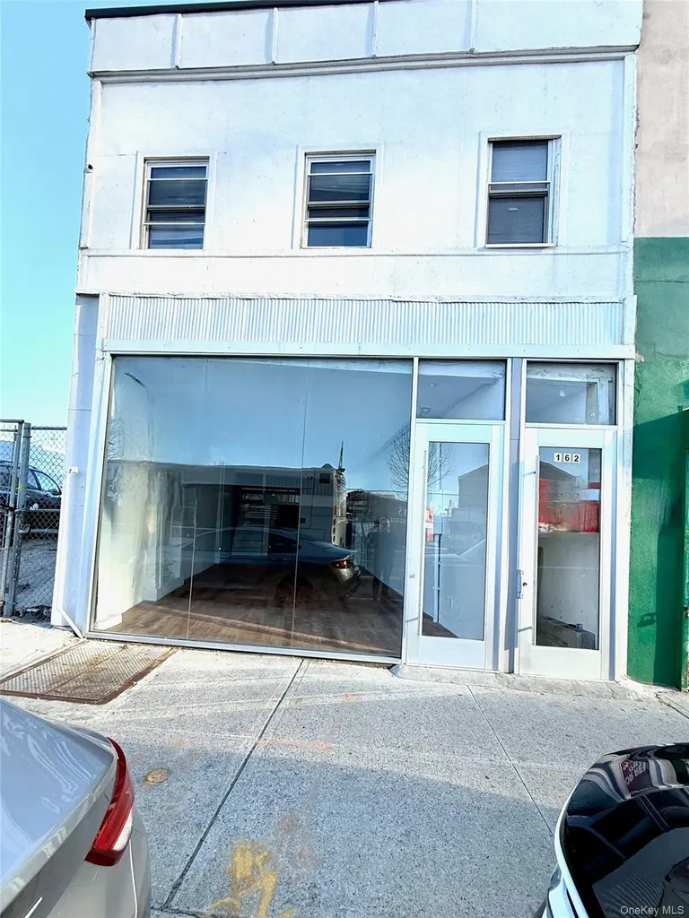 162 Flushing Avenue Brooklyn NY 11205