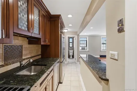 1273 North Avenue New Rochelle NY 10804