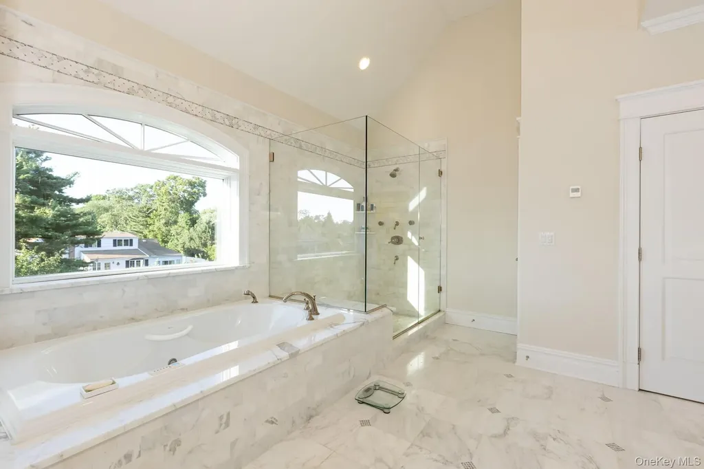 147 Eaton Lane West Islip NY 11795