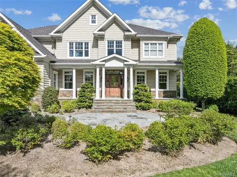 147 Eaton Lane West Islip NY 11795