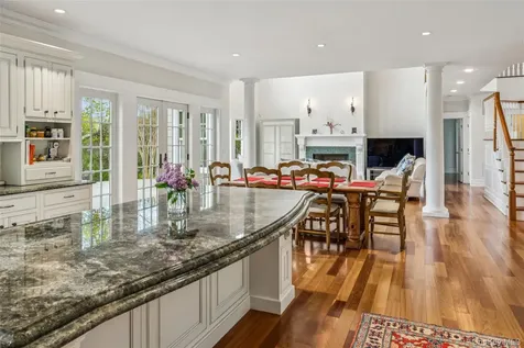 147 Eaton Lane West Islip NY 11795