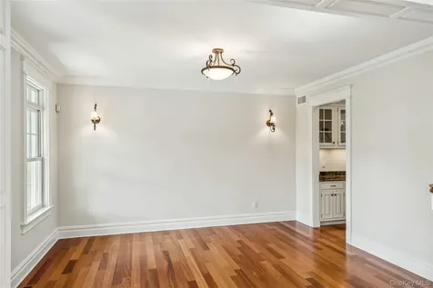 147 Eaton Lane West Islip NY 11795