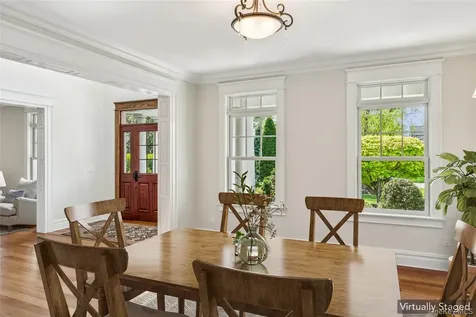 147 Eaton Lane West Islip NY 11795