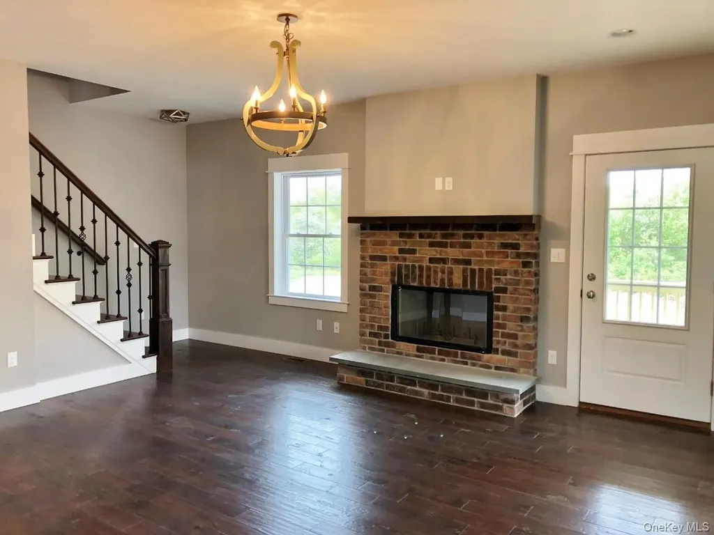 18 (LOT #2) Sunset Lane New Hampton NY 10958
