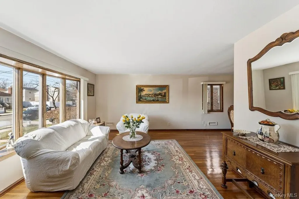 16023 23rd Avenue Whitestone NY 11357
