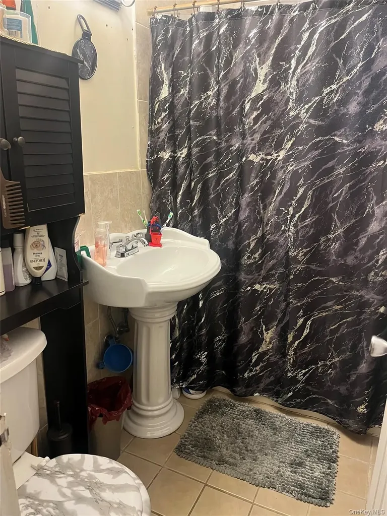 150-15 72nd Road Flushing NY 11367