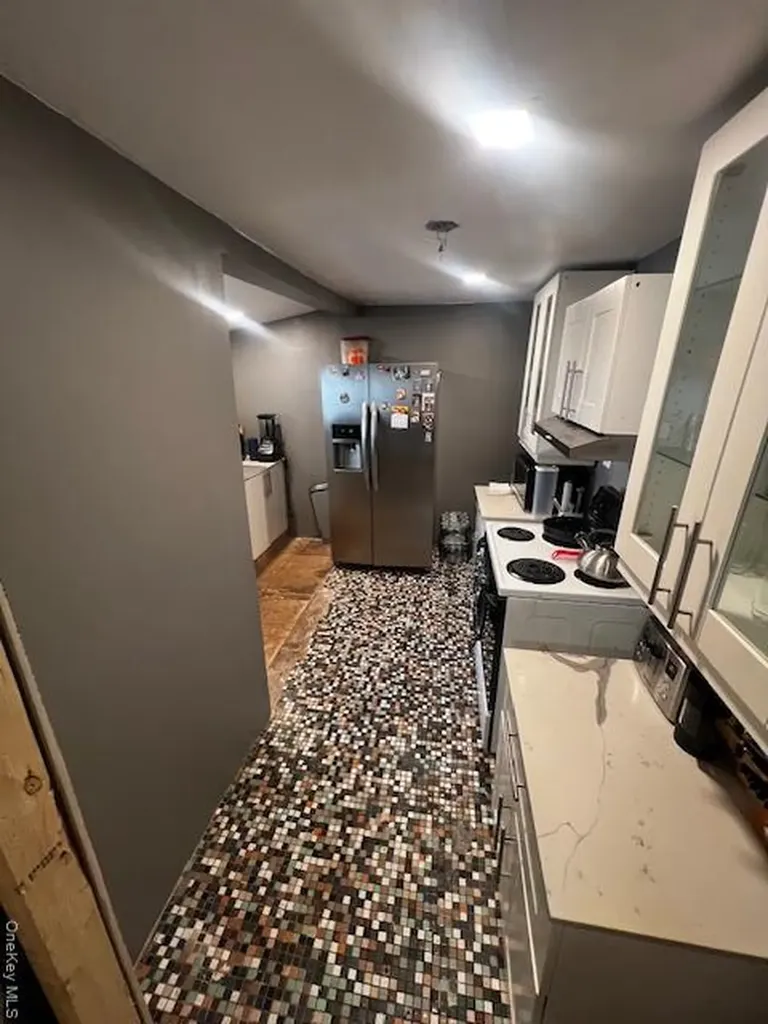 1323 Harding Park Bronx NY 10473