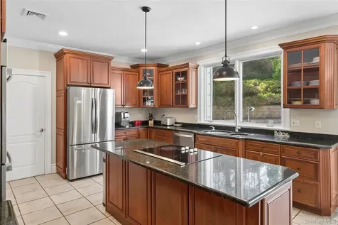 1550 Laurel Hollow Road Laurel Hollow NY 11791