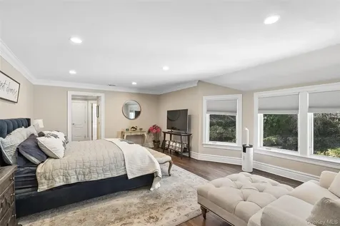 1550 Laurel Hollow Road Laurel Hollow NY 11791