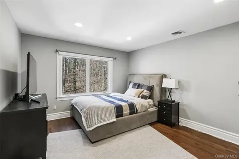 1550 Laurel Hollow Road Laurel Hollow NY 11791