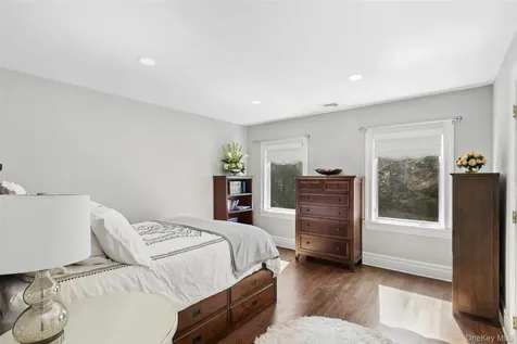 1550 Laurel Hollow Road Laurel Hollow NY 11791